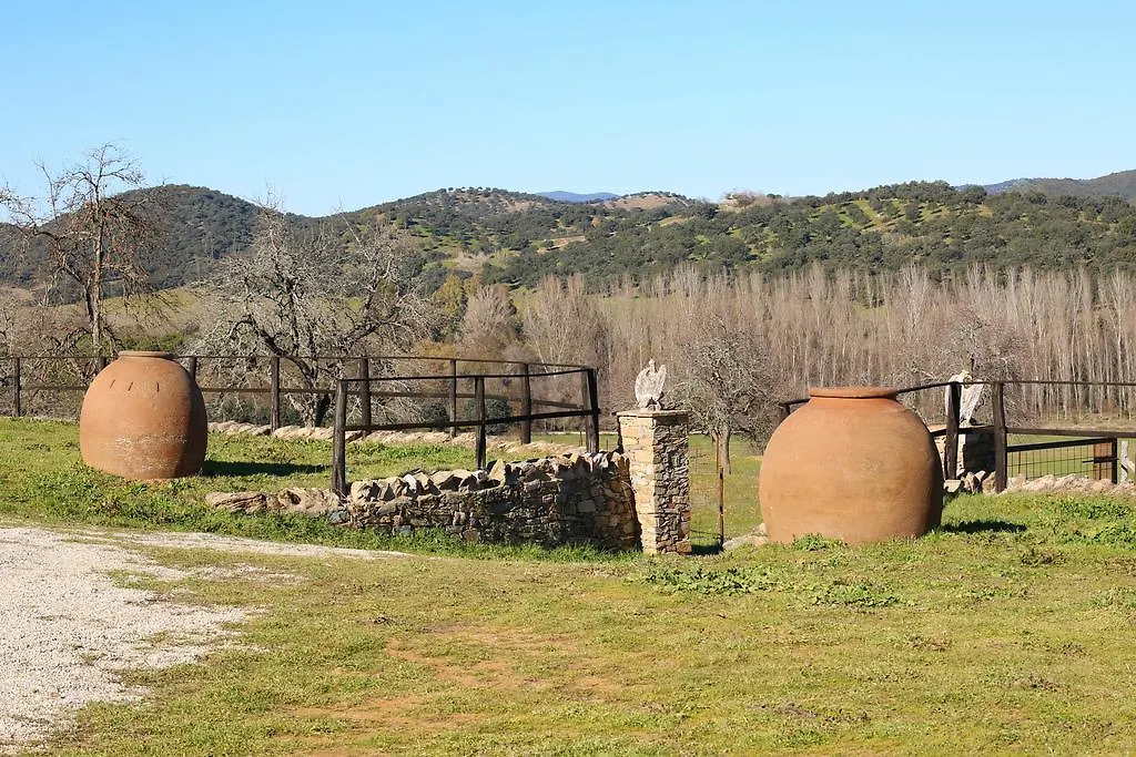 Villa Escutia 0*, Cazalla de la Sierra